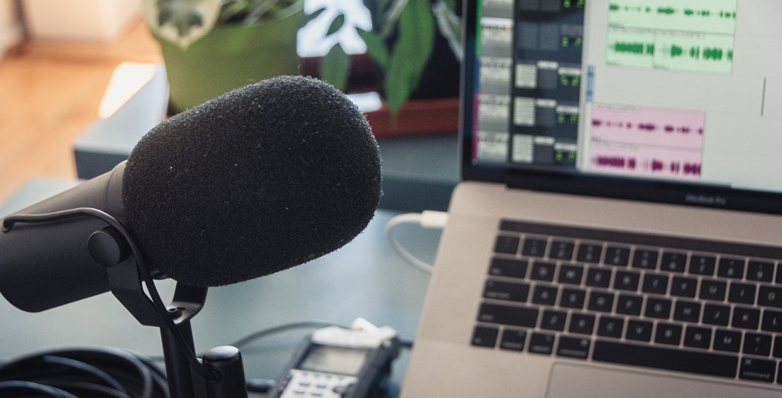 Microphone Podcast Recording